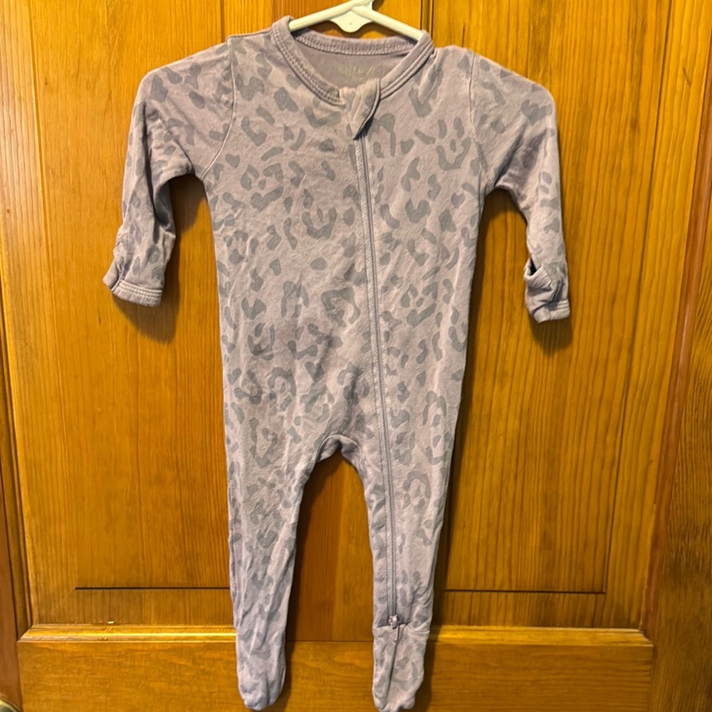 Kyte Baby Purple Leopard Print Sleeper